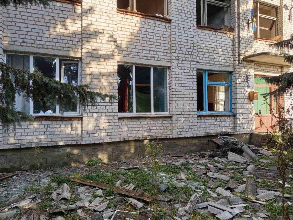 Ворог атакував Конотопський район КАБами, дронами і мінометами (фото) Ворог атакував Конотопський район КАБами, дронами і мінометами (фото)