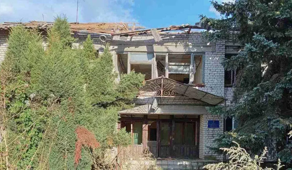 Ворог атакував Конотопський район КАБами, дронами і мінометами (фото) Ворог атакував Конотопський район КАБами, дронами і мінометами (фото)