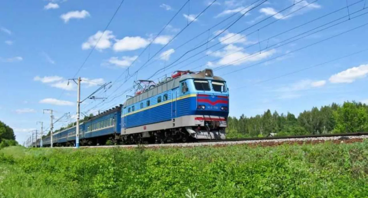 Укрзалізниця змінила графік руху поїздів на Сумщині через безпеку