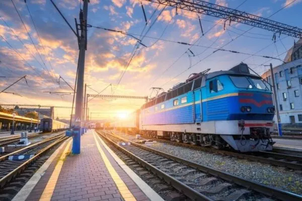 Укрзалізниця змінює рух на Конотопському напрямку: які поїзди не курсуватимуть